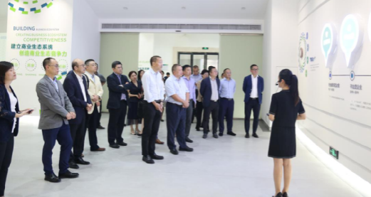 J9九游会老哥俱乐部与飞利浦达成全面深化战略合作，2021年目标40亿元